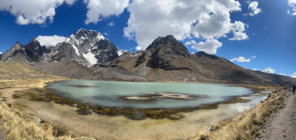 Snow-capped peaks and glacial lakes along the 7 Lagunas Trek.