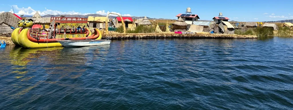 Lake Titicaca Uros Taquile Amantani islands panoramic cultural experience Peru